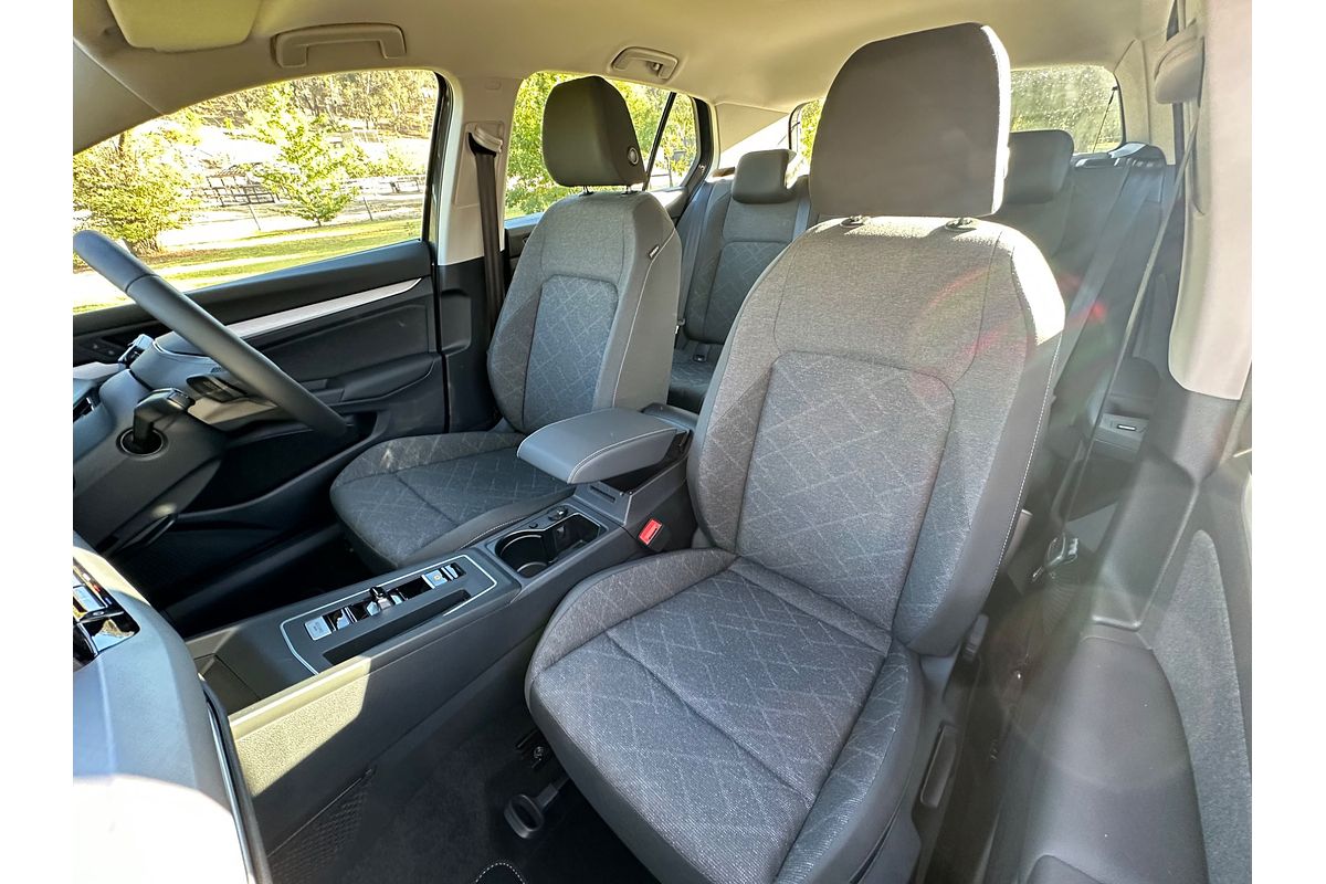 2024 Volkswagen Golf 110TSI Life 8