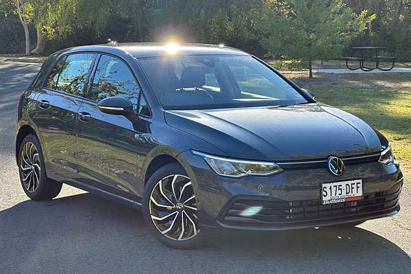 2024 Volkswagen Golf 110TSI Life 8