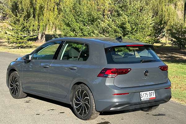 2024 Volkswagen Golf 110TSI Life 8