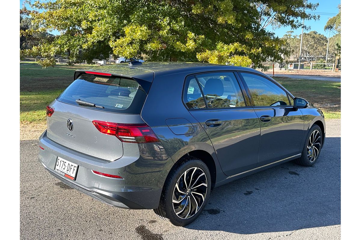 2024 Volkswagen Golf 110TSI Life 8