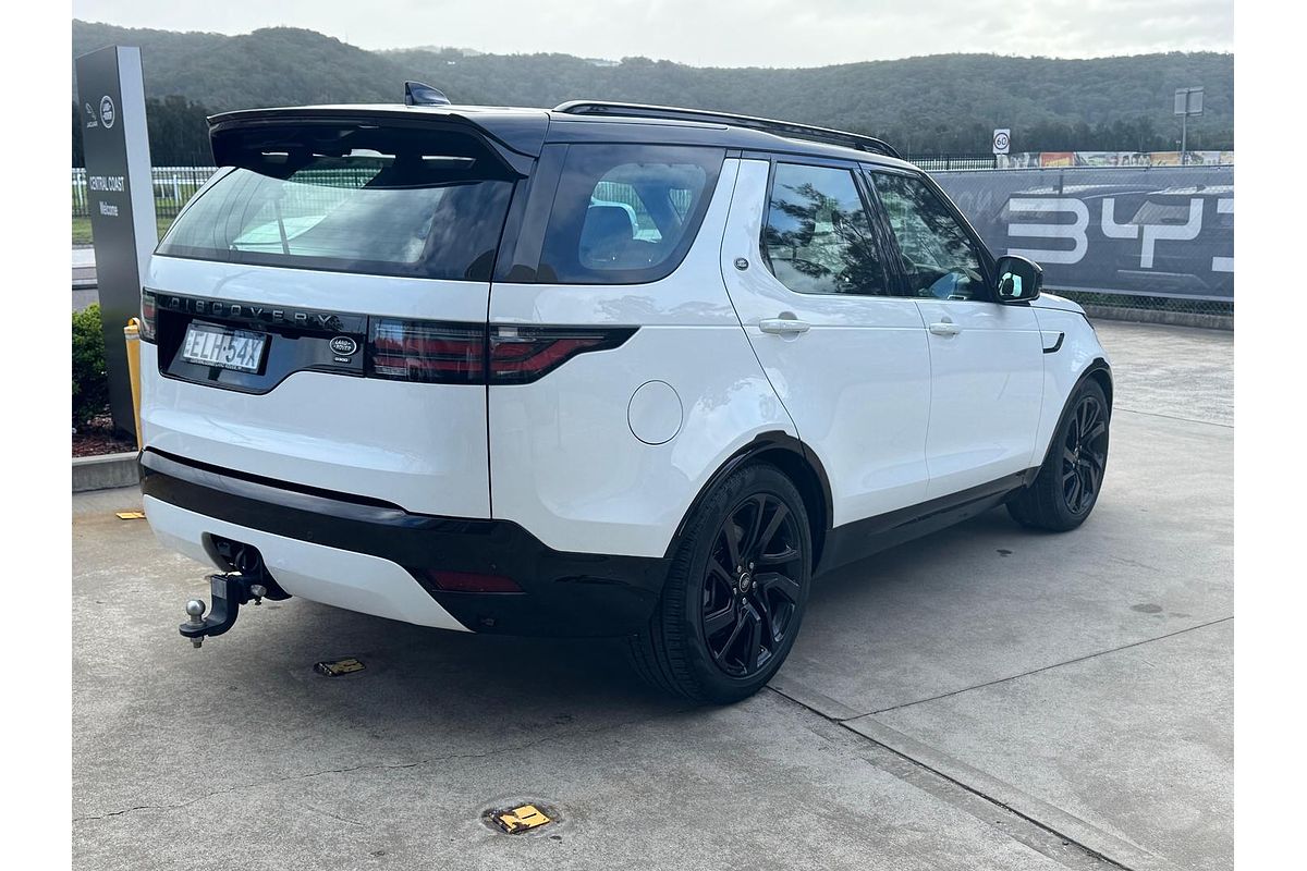 2021 Land Rover Discovery D300 R-Dynamic S Series 5