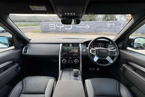 2021 Land Rover Discovery D300 R-Dynamic S Series 5