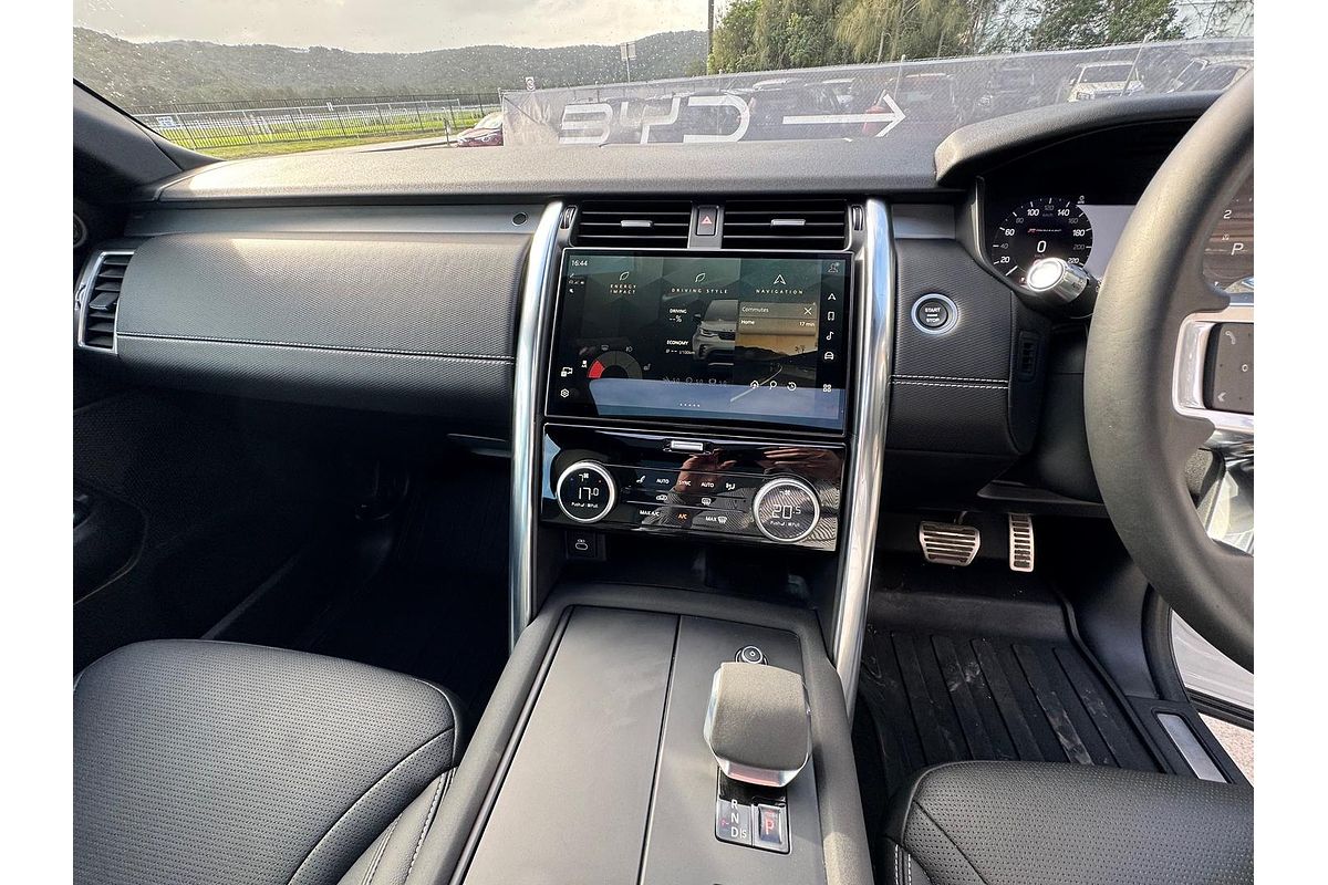2021 Land Rover Discovery D300 R-Dynamic S Series 5