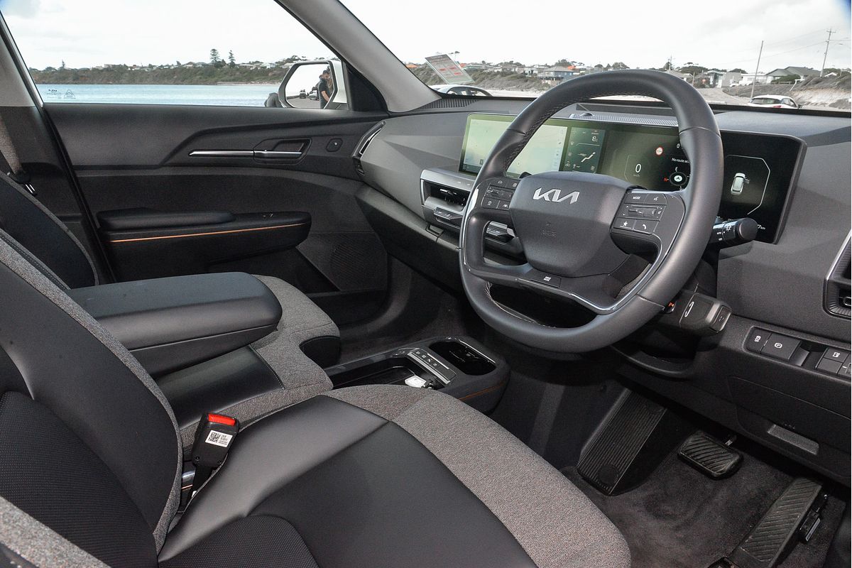 2024 Kia EV5 Air Standard Range OVc