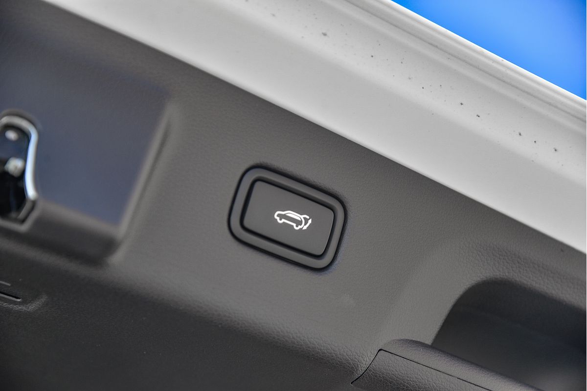 2025 Hyundai Palisade Calligraphy Black Ink LX2.V5