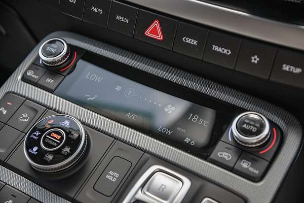 2025 Hyundai Palisade Calligraphy Black Ink LX2.V5