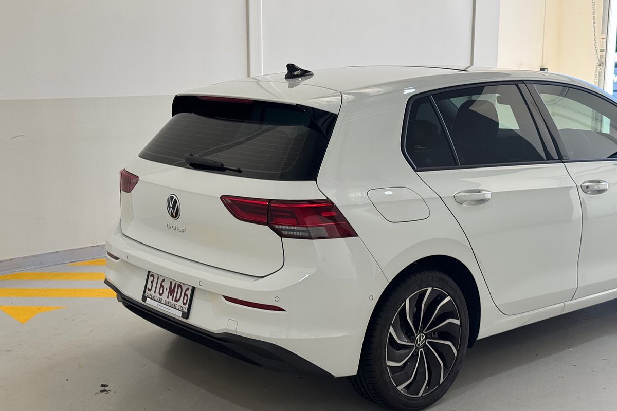 2024 Volkswagen Golf 110TSI Life 8