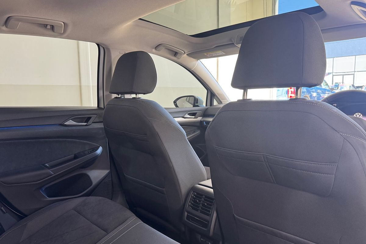 2024 Volkswagen Golf 110TSI Life 8