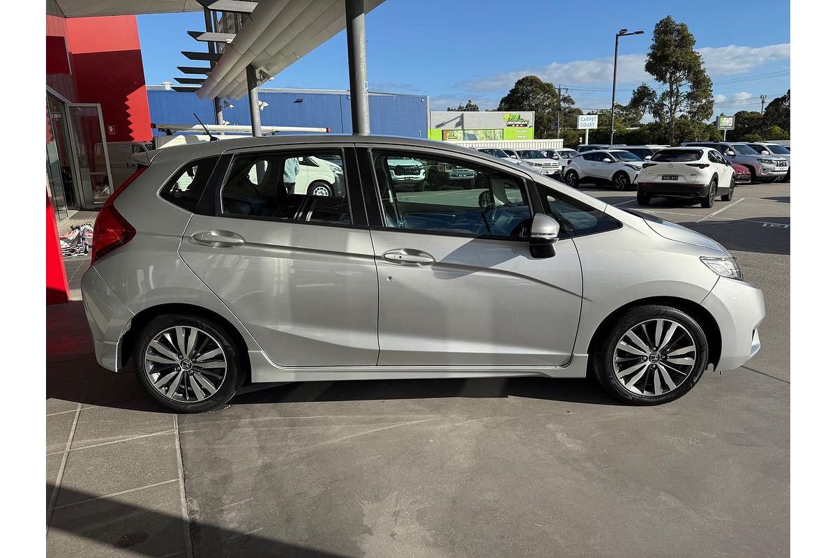 2016 Honda Jazz VTi-L GF