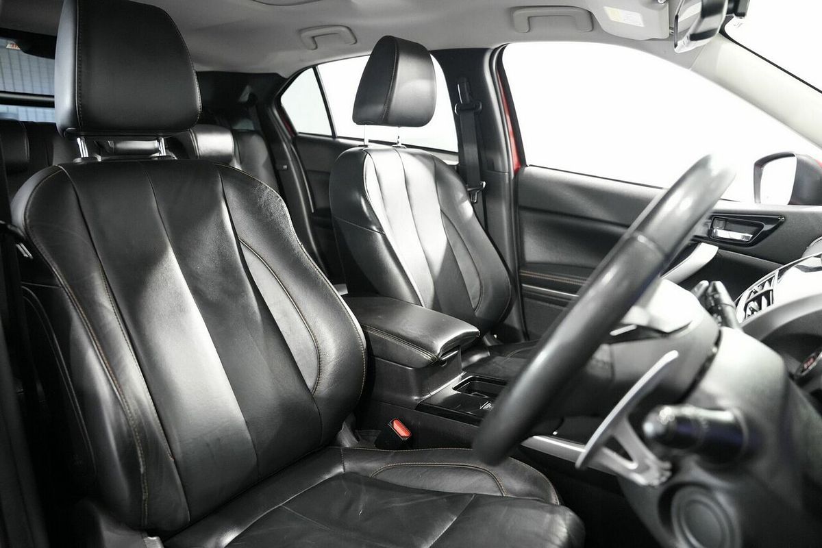 2018 Mitsubishi Eclipse Cross Exceed YA