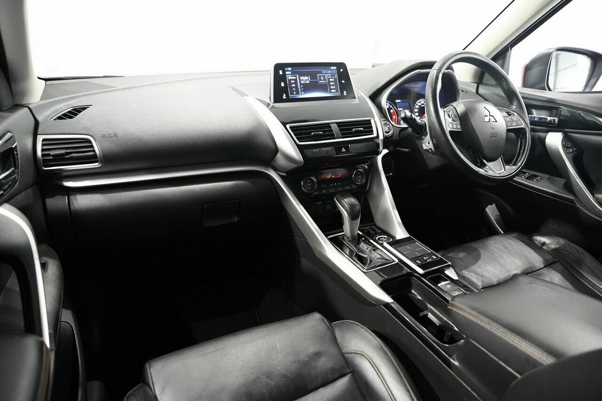 2018 Mitsubishi Eclipse Cross Exceed YA