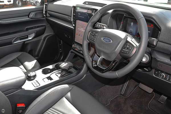 2025 Ford Everest Trend