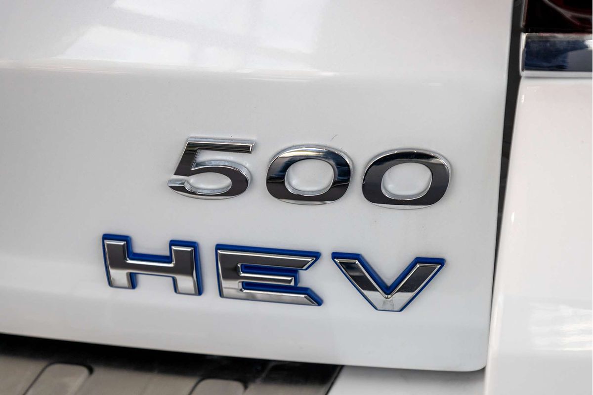 2024 GWM Tank 500 Lux Hybrid P03