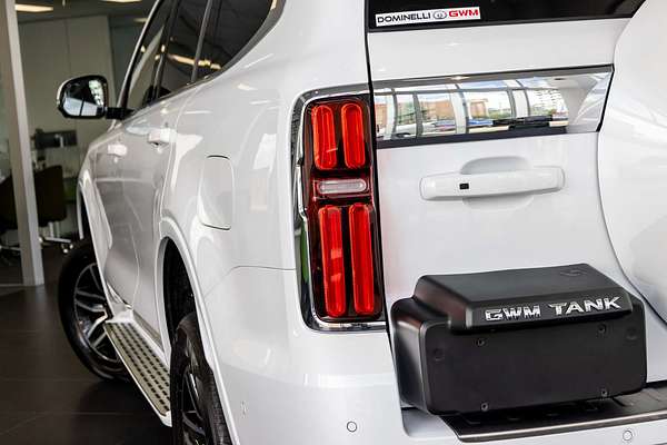 2024 GWM Tank 500 Lux Hybrid P03