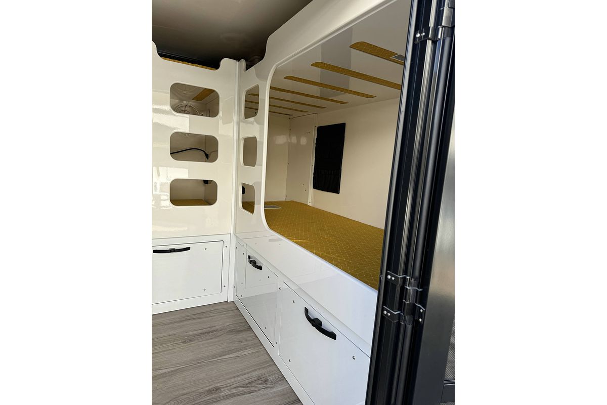 2021 Murraybilt CARAVAN Hybrid 7 Berth