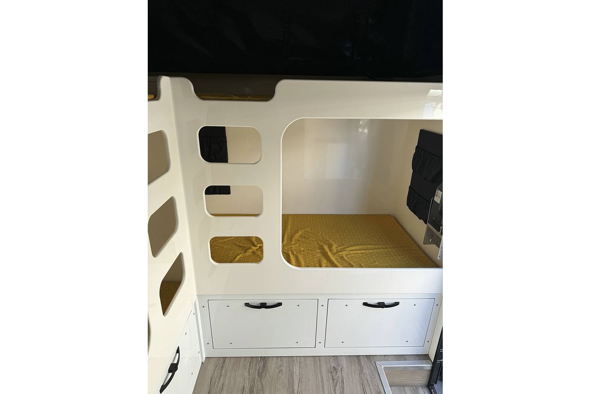 2021 Murraybilt CARAVAN Hybrid 7 Berth