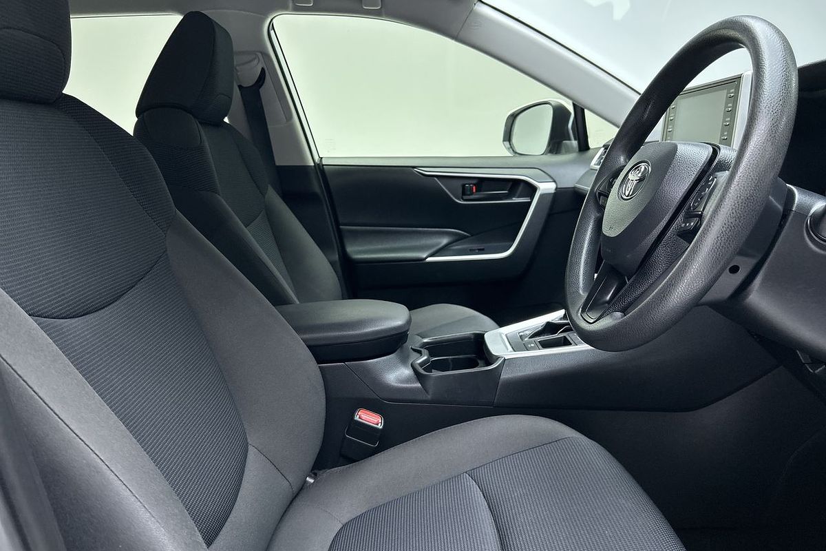 2020 Toyota RAV4 GX AXAH52R