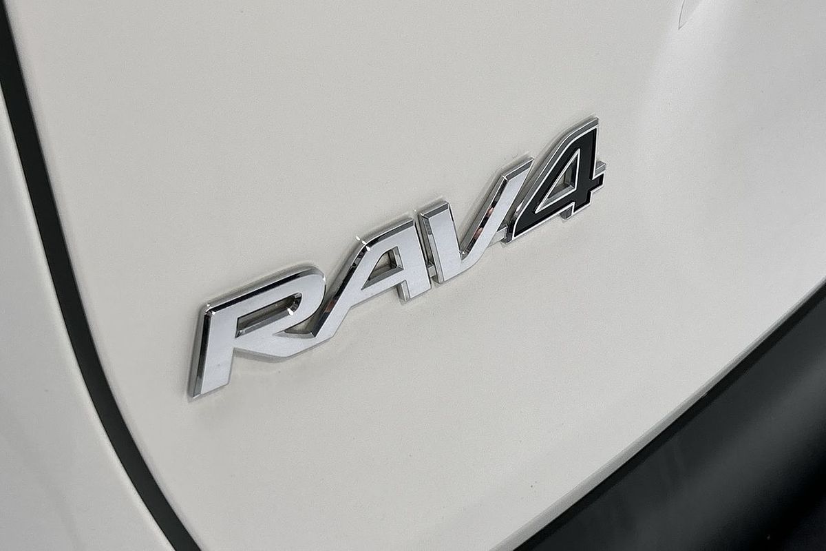 2020 Toyota RAV4 GX AXAH52R