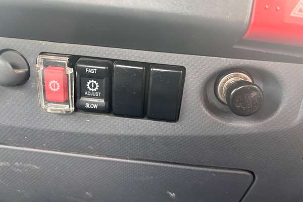 2019 Isuzu N Series NPR 45/55-155 4x2 SWB