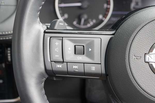 2024 Nissan X-TRAIL ST-L T33