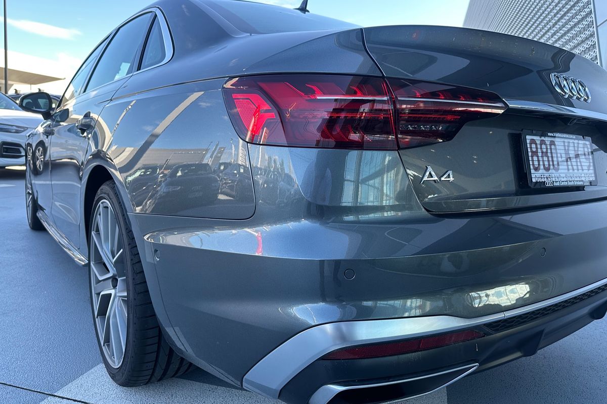 2024 Audi A4 45 TFSI S line B9