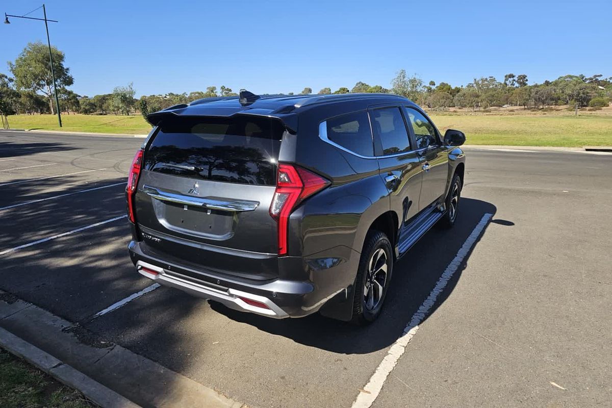 2024 Mitsubishi Pajero Sport Exceed QG