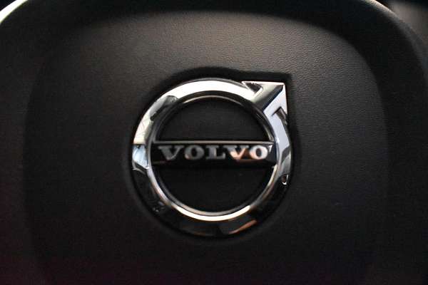 2019 Volvo XC90 D5 Momentum