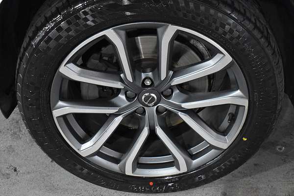 2019 Volvo XC90 D5 Momentum
