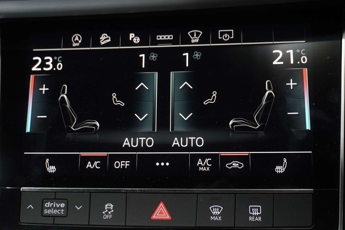 2024 Audi Q7 50 TDI S line 4M