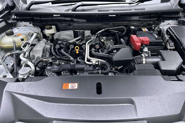 2023 Mitsubishi Outlander LS ZM