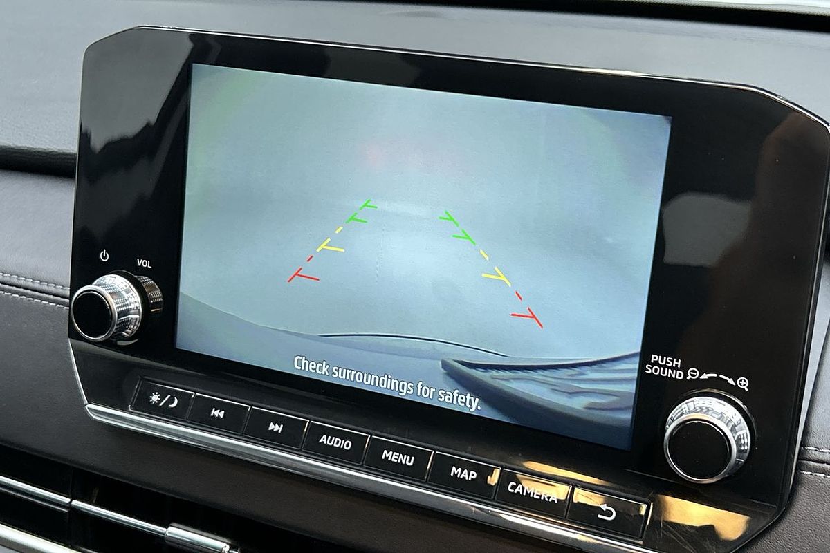 2023 Mitsubishi Outlander LS ZM
