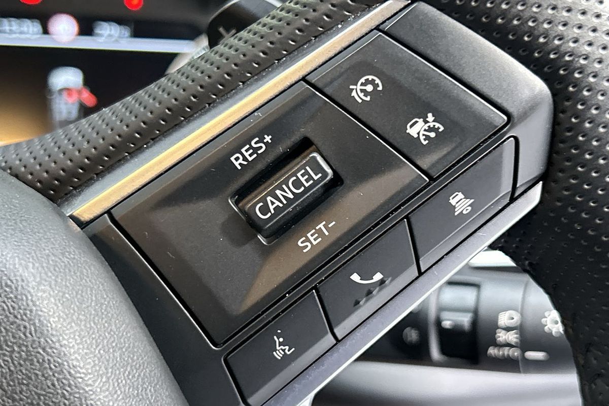 2023 Mitsubishi Outlander LS ZM