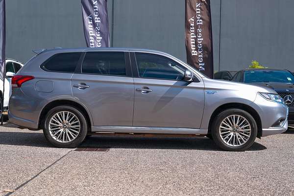 2021 Mitsubishi Outlander PHEV ES ZL