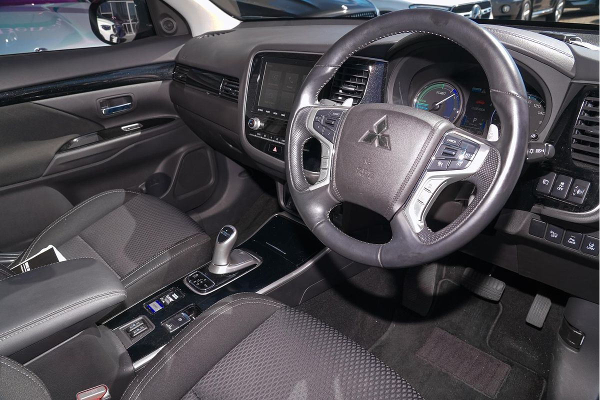2021 Mitsubishi Outlander PHEV ES ZL