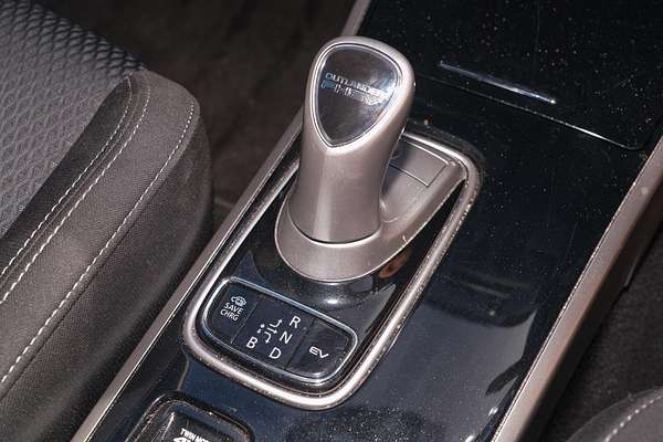 2021 Mitsubishi Outlander PHEV ES ZL