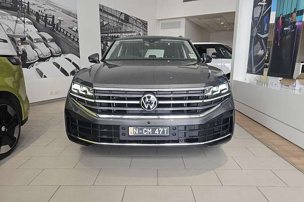 2024 Volkswagen Touareg 210TDI Elegance RC