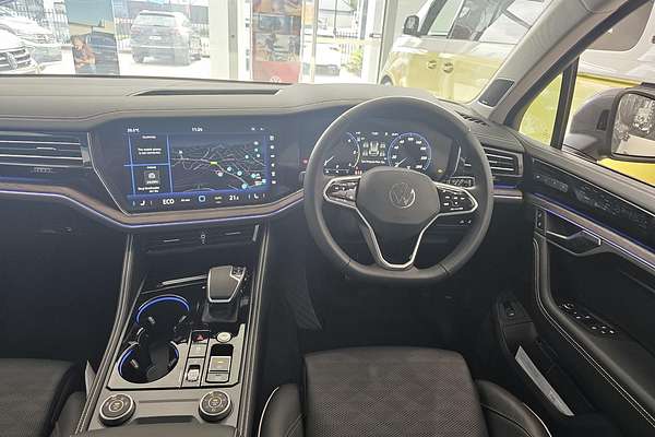 2024 Volkswagen Touareg 210TDI Elegance RC