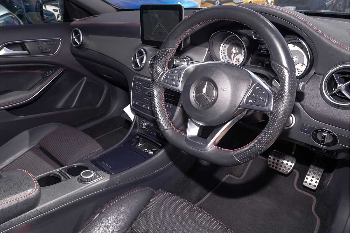 2017 Mercedes-Benz GLA-Class GLA250 X156
