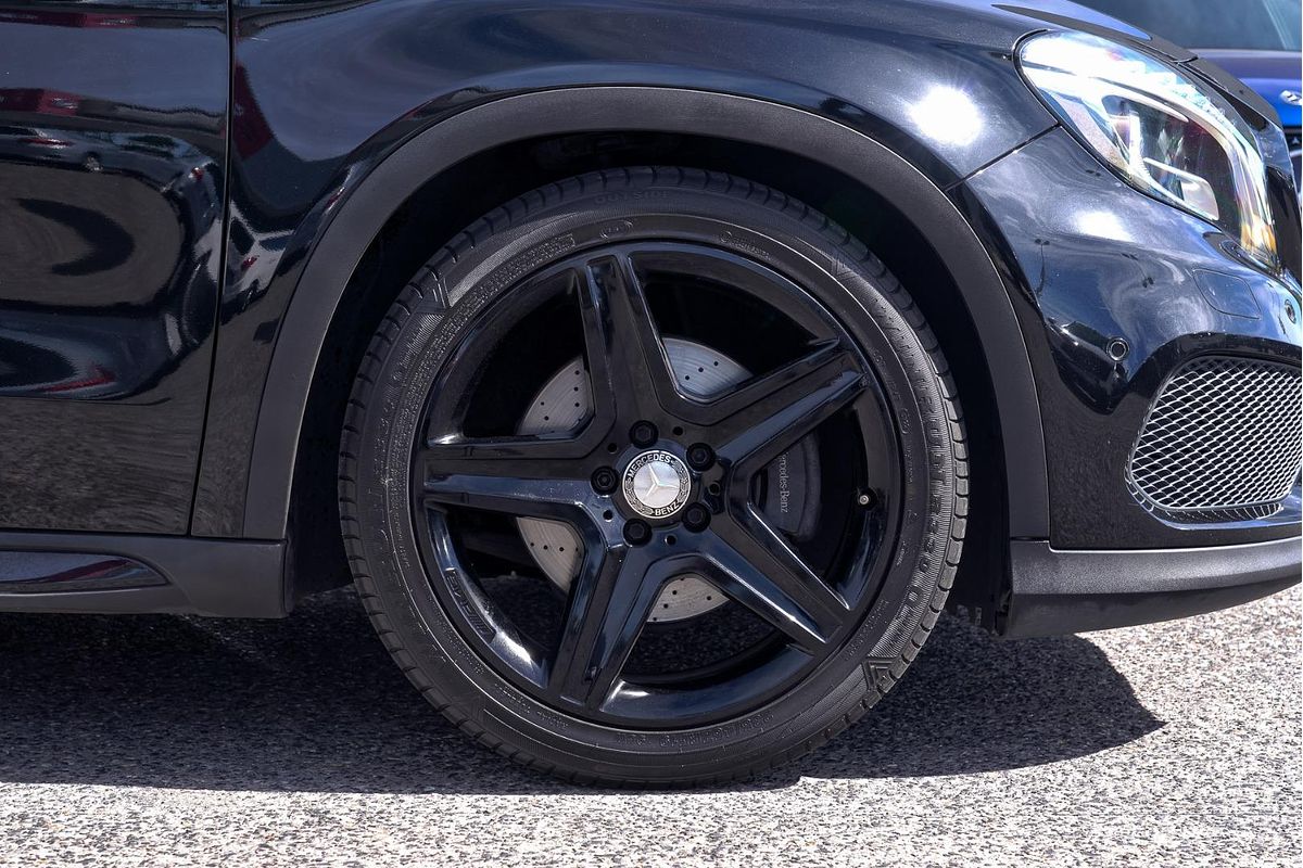 2017 Mercedes-Benz GLA-Class GLA250 X156