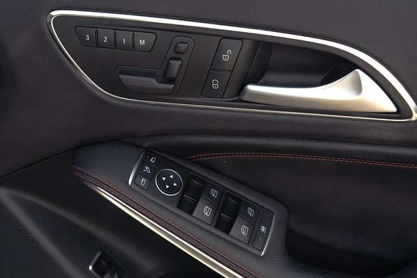 2017 Mercedes-Benz GLA-Class GLA250 X156