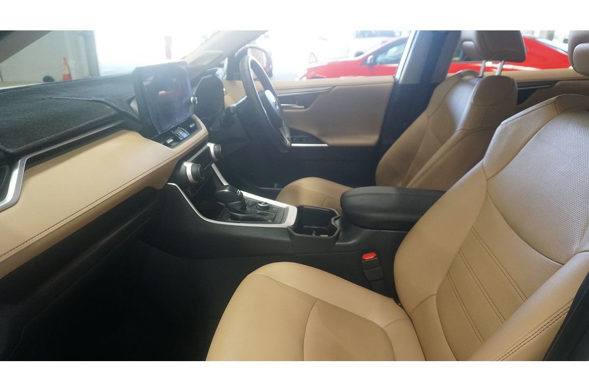 2024 Toyota RAV4 Cruiser AXAH54R