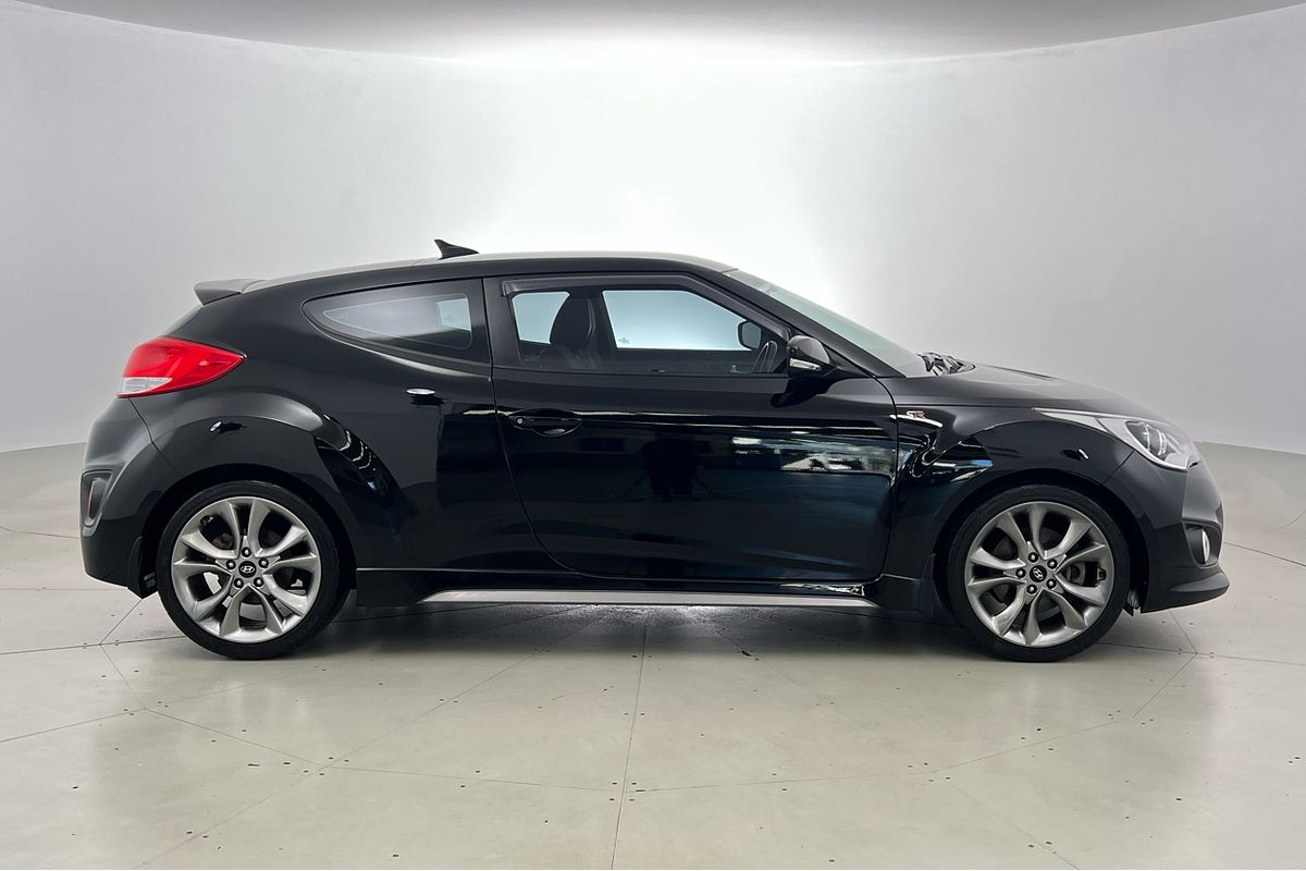 2016 Hyundai Veloster SR Turbo FS4 Series II