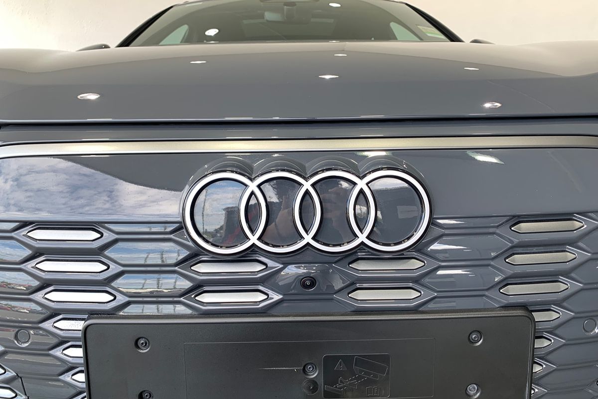 2024 Audi Q6 e-tron GF