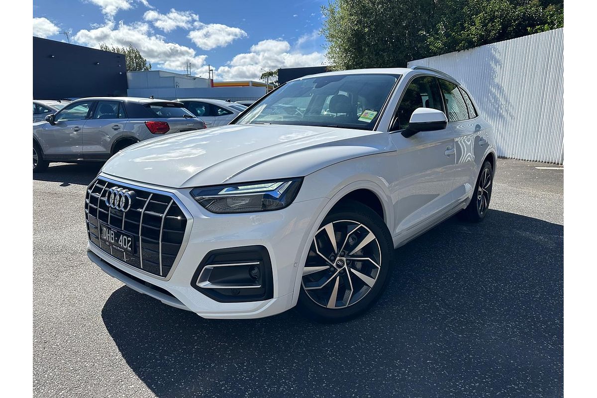 2024 Audi Q5 35 TDI FY