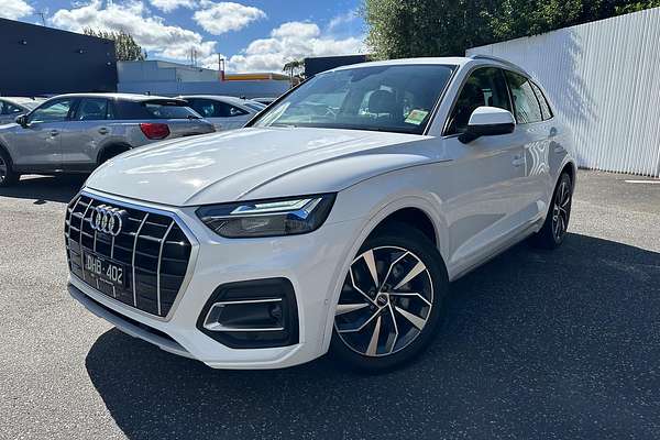 2024 Audi Q5 35 TDI FY