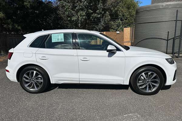 2024 Audi Q5 35 TDI FY