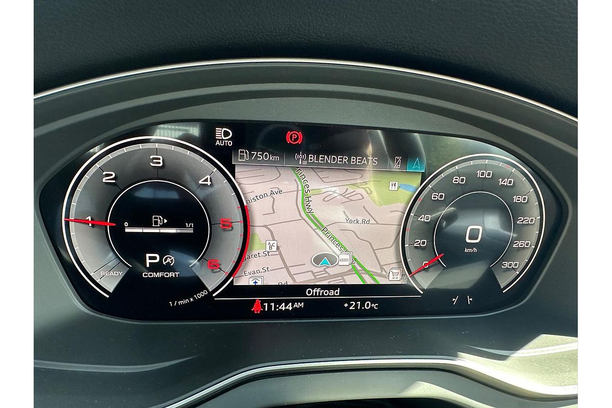 2024 Audi Q5 35 TDI FY