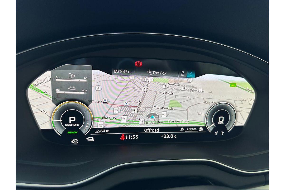 2025 Audi Q5 55 TFSI e S line FY