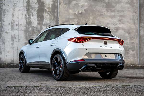 2023 CUPRA Formentor VZx KM