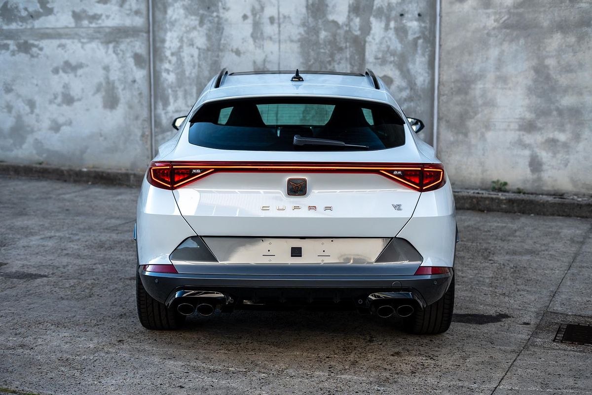 2023 CUPRA Formentor VZx KM